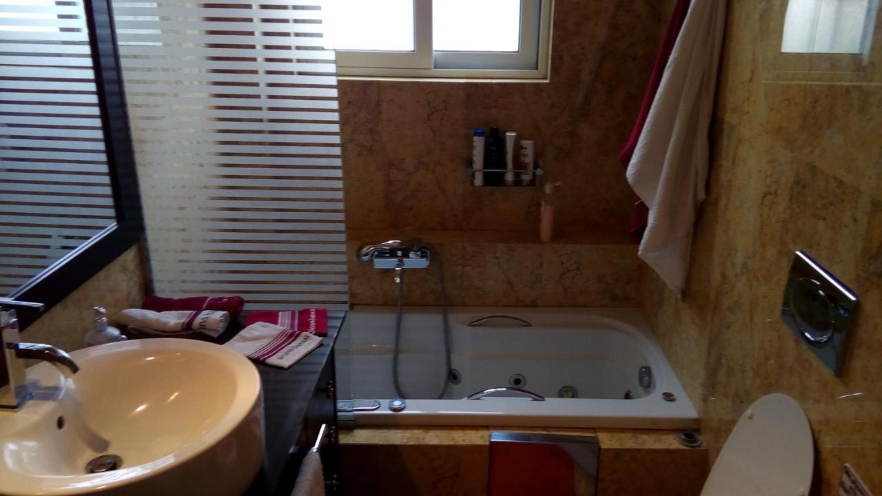 Luxury Apartment in Ano Glyfada Athènes Extérieur photo